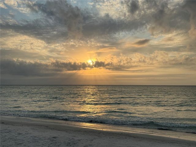 255 DOLPHIN POINT 2, Clearwater Beach, FL 33767