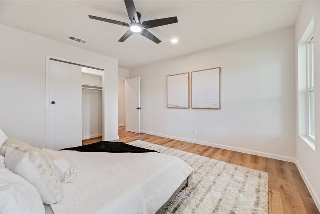 729 Town Creek Drive, Dallas, TX 75232