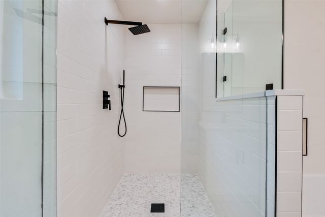 729 Town Creek Drive, Dallas, TX 75232