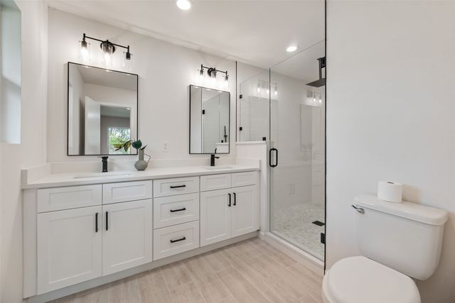 729 Town Creek Drive, Dallas, TX 75232