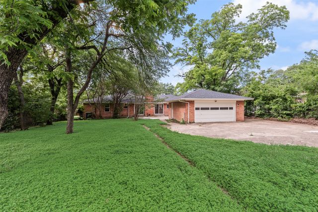 729 Town Creek Drive, Dallas, TX 75232
