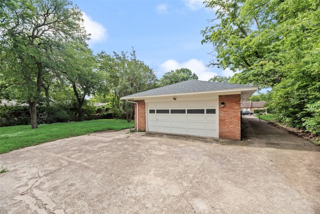 729 Town Creek Drive, Dallas, TX 75232