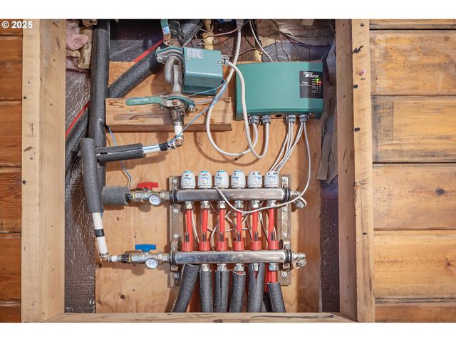 6530 Ne M L KING Blvd, Portland, OR 97211