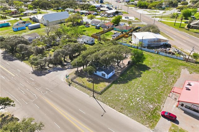 502 N Commercial St, Aransas Pass, TX 78336
