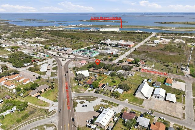 502 N Commercial St, Aransas Pass, TX 78336