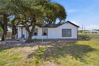 502 N Commercial St, Aransas Pass, TX 78336