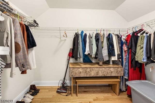 1 Grant Ct, Frankford Twp., NJ 07822