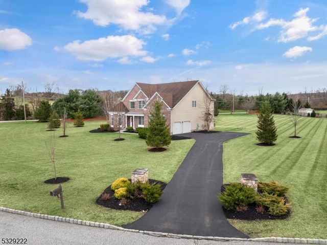 1 Grant Ct, Frankford Twp., NJ 07822