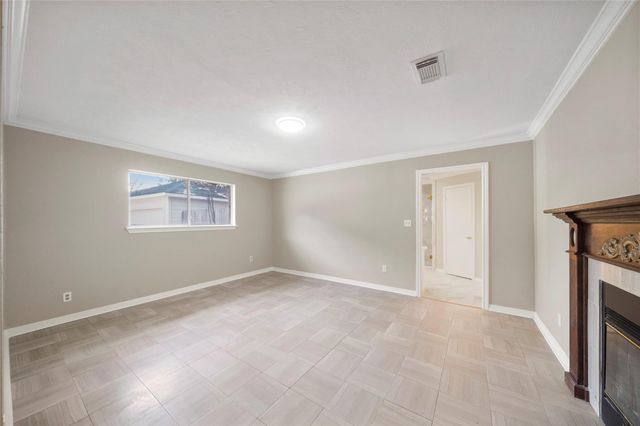 16121 Singapore Lane, Jersey Village, TX 77040