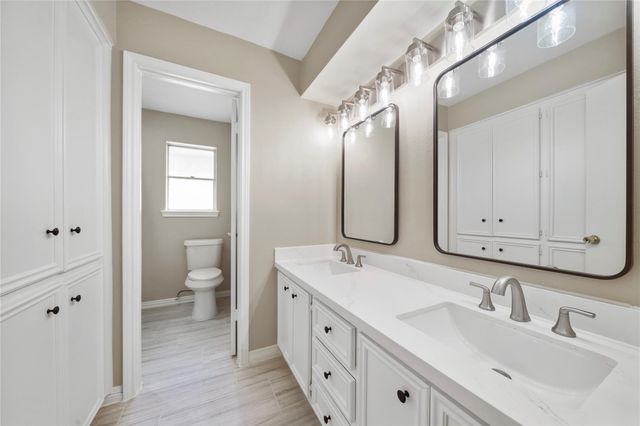 16121 Singapore Lane, Jersey Village, TX 77040