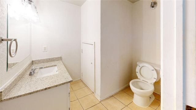 2117 W Walnut Street A,B,C,D, Garland, TX 75042