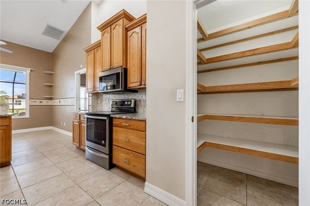 3437 NW 18th TER, Cape Coral, FL 33993
