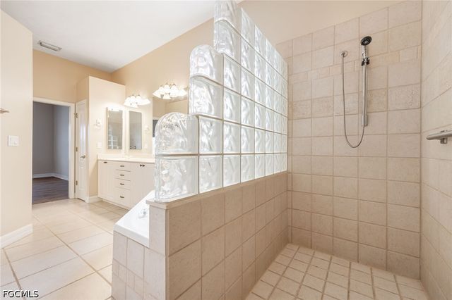 3437 NW 18th TER, Cape Coral, FL 33993