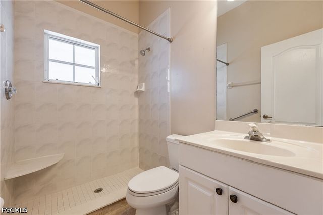 3437 NW 18th TER, Cape Coral, FL 33993