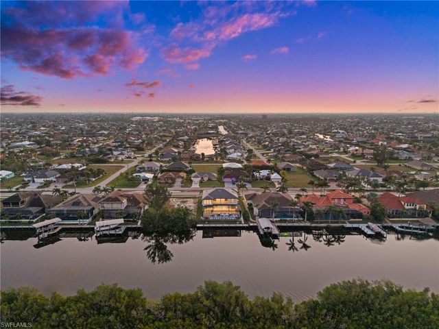 3512 Surfside BLVD, Cape Coral, FL 33914