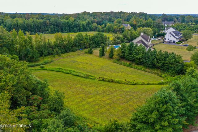 11 Cutter Court, Cream Ridge, NJ 08514
