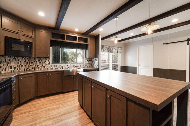 12629 County Road 1054, Farmersville, TX 75442