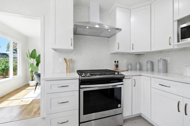 1022 E Santa Inez Avenue, San Mateo, CA 94401