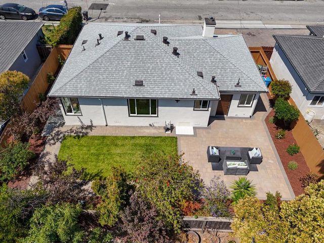 1022 E Santa Inez Avenue, San Mateo, CA 94401
