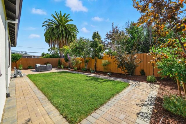 1022 E Santa Inez Avenue, San Mateo, CA 94401