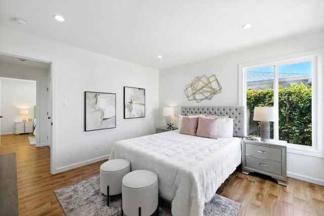 1022 E Santa Inez Avenue, San Mateo, CA 94401