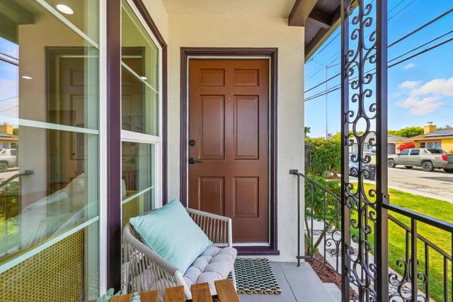 1022 E Santa Inez Avenue, San Mateo, CA 94401
