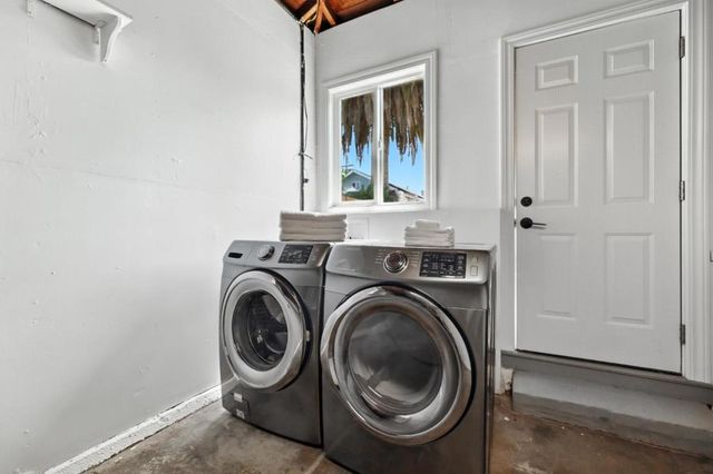 1022 E Santa Inez Avenue, San Mateo, CA 94401