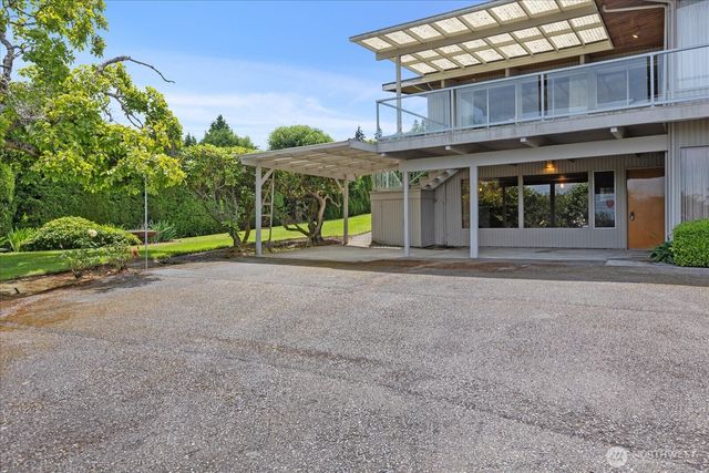 29852 Marine View Drive SW, Federal Way, WA 98023