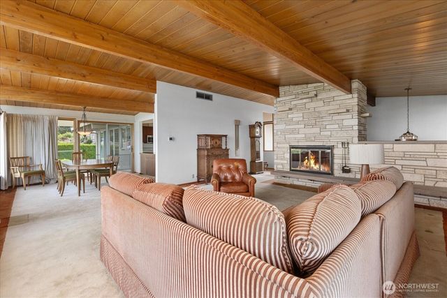 29852 Marine View Drive SW, Federal Way, WA 98023