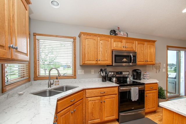 3662 N Sedona Court, West Fargo, ND 58078