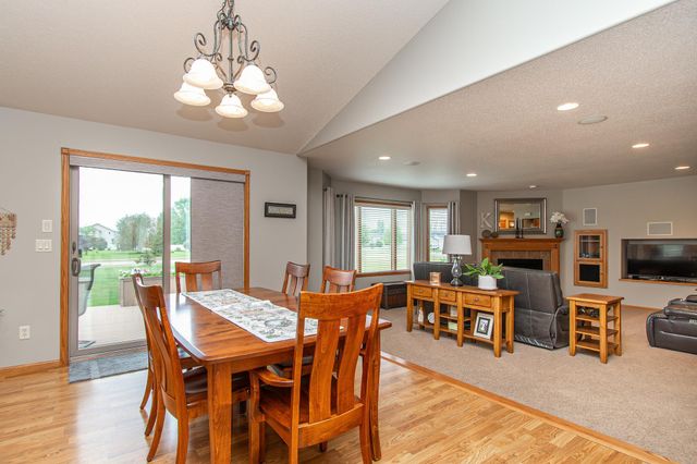 3662 N Sedona Court, West Fargo, ND 58078