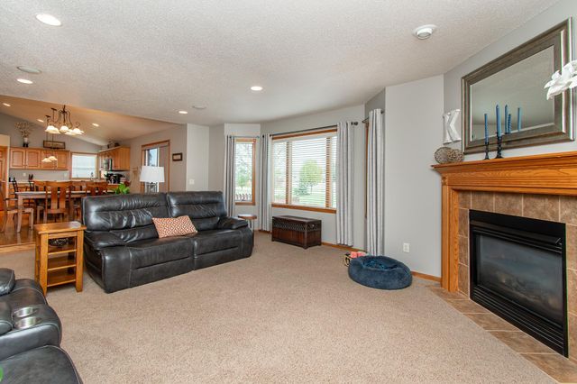 3662 N Sedona Court, West Fargo, ND 58078