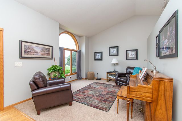 3662 N Sedona Court, West Fargo, ND 58078