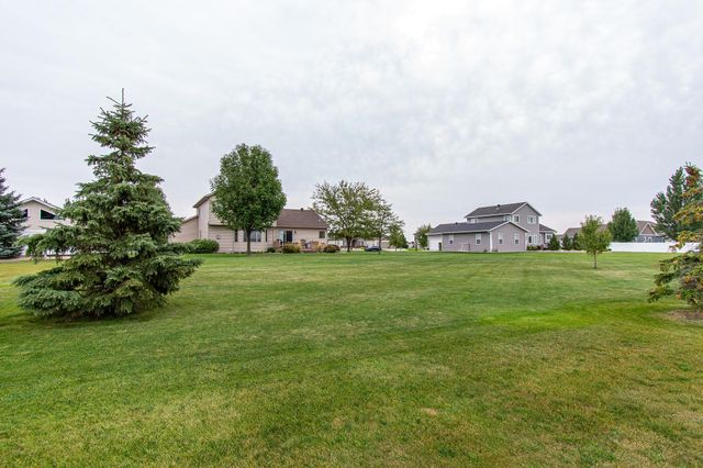 3662 N Sedona Court, West Fargo, ND 58078