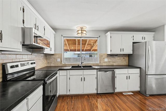 966 E 8th Avenue, Broomfield, CO 80020