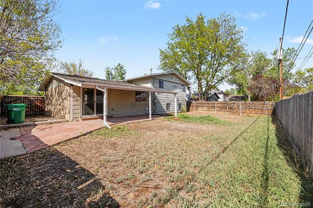 966 E 8th Avenue, Broomfield, CO 80020