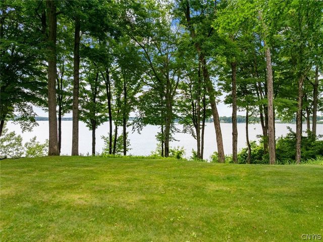 6520 Pillmore Circle, Lee, NY 13440