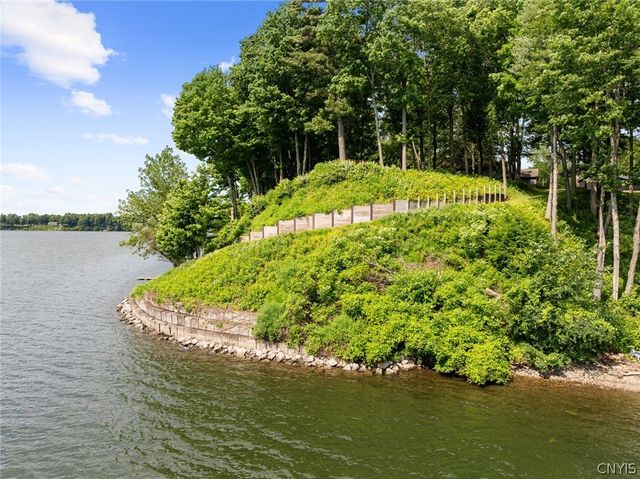 6520 Pillmore Circle, Lee, NY 13440