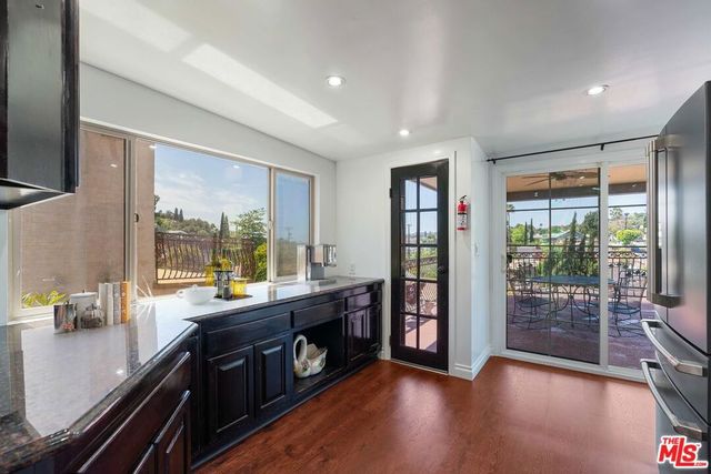 523 Oleander Drive, Los Angeles, CA 90042