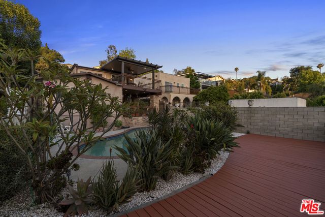 523 Oleander Drive, Los Angeles, CA 90042