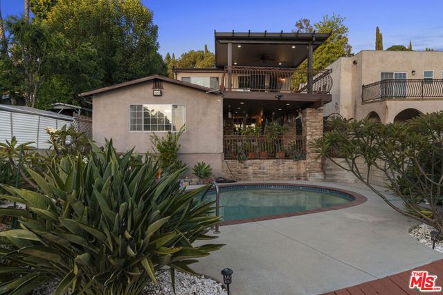 523 Oleander Drive, Los Angeles, CA 90042