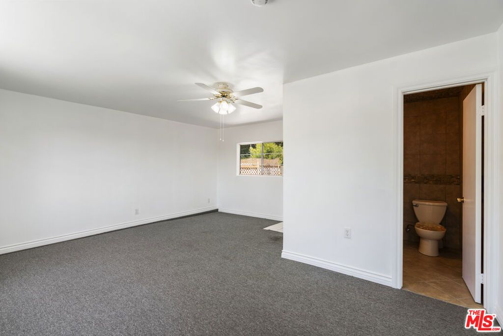 Image 43 of property listing at 523 Oleander Drive, Los Angeles, CA 90042
