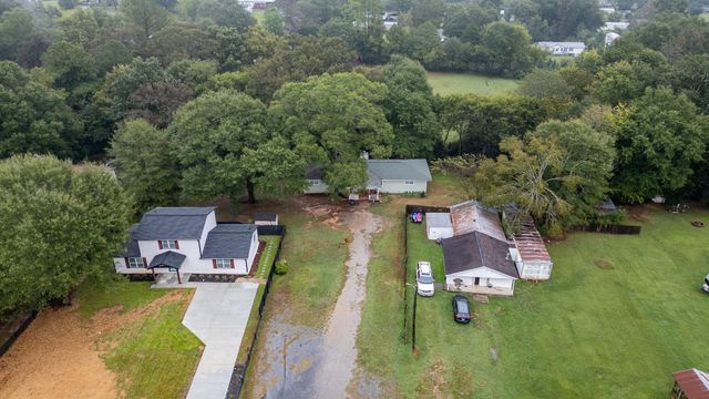 192 Cardinal Boulevard SE, Calhoun, GA 30701