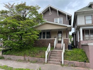 725 S 4th Street, Martins Ferry, OH 43935