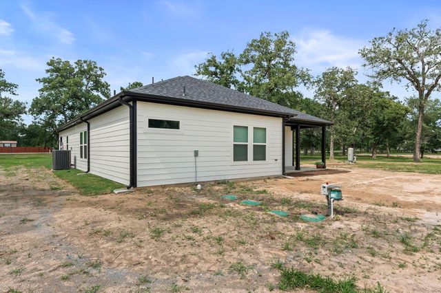39645 Bosque Road, Hempstead, TX 77445