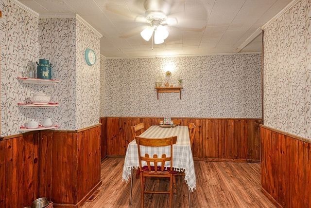 95 Charlton Street, Oxford, MA 01540