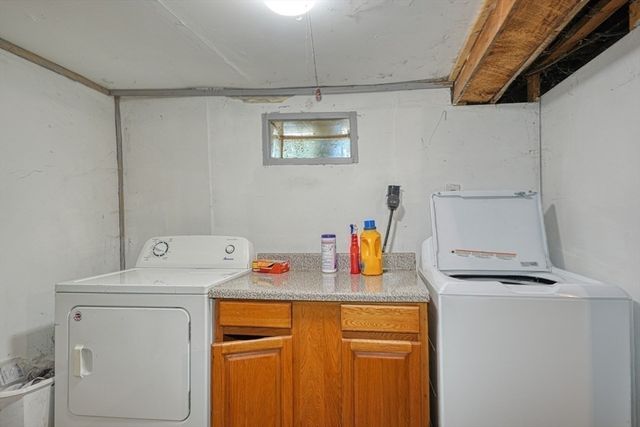 95 Charlton Street, Oxford, MA 01540