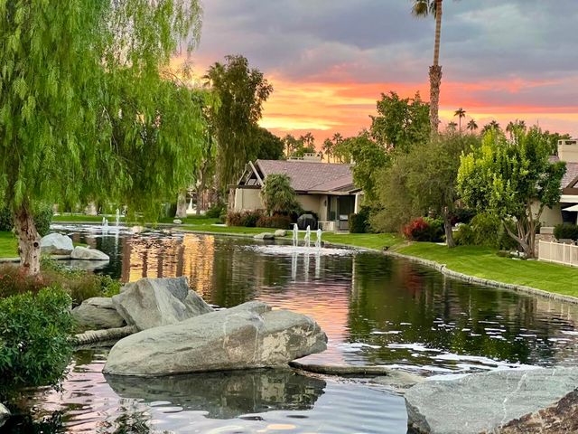 220 Green Mountain Drive N, Palm Desert, CA 92211