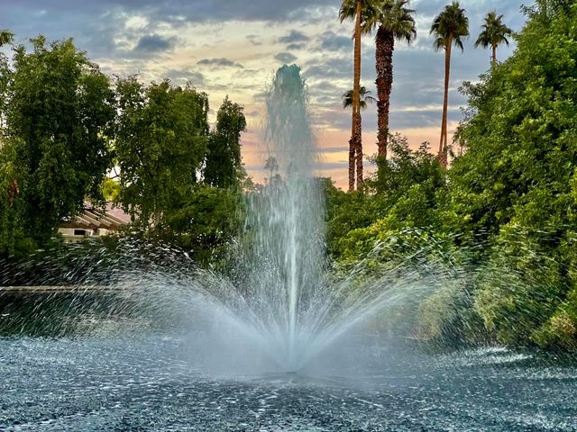 220 Green Mountain Drive N, Palm Desert, CA 92211