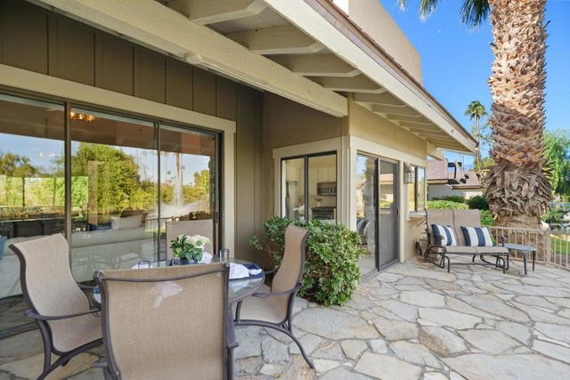 220 Green Mountain Drive N, Palm Desert, CA 92211